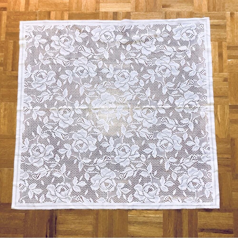 SMALL LACE TABLECLOTH, RECTANGLE